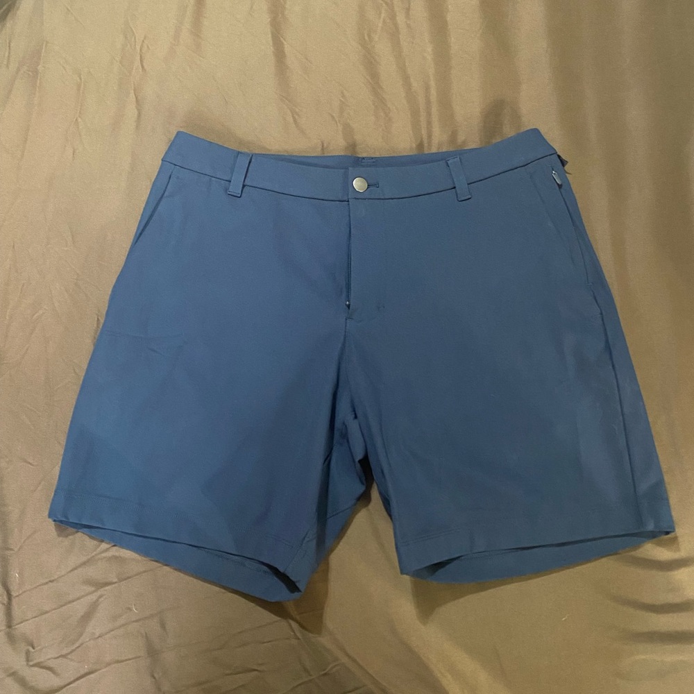 Lululemon 7” Commission Short